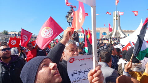 Les opposants tunisiens mettent en garde contre une concurrence déloyale lors des élections présidentielles