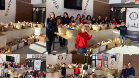 Photos/Les élèves d’une école de la région d’Ariana Sughra fournissent des paniers alimentaires pour le Ramadan à un certain nombre de familles dans le besoin