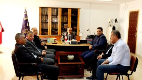 Kairouan : La création d’un institut supérieur des sciences et technologies de la santé, au centre d’une réunion
