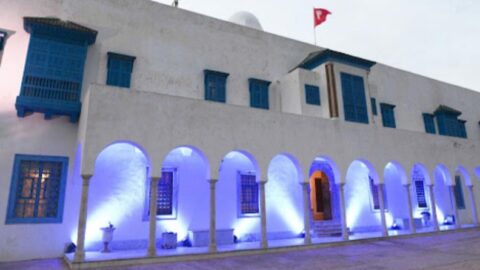 Pour lutter contre l’abandon scolaire…une exposition d’art caritative au Palais Nejma Ezzahra