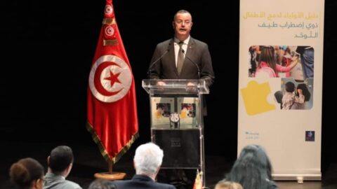 Ministre de la Santé : « Le spectre autistique » est le premier axe du plan national pour faire progresser la santé mentale des enfants et des adolescents