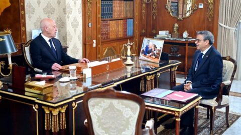 Lors d’une rencontre avec le gouverneur de la Banque centrale, Saeed : La Tunisie est ouverte à la coopération dans le cadre de ses choix nationaux sans diktats