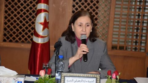 Lors de sa visite au port de commerce de Radès, la responsable de la gestion du ministère des Transports recommande de trouver des solutions immédiates pour remettre en marche les engins de levage en panne.