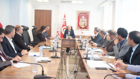 Bouaskar supervise une séance de travail sur le rapport général sur la voie d’orientation du Conseil National des Régions et des Régions