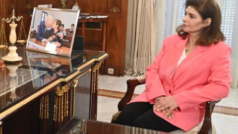 Lors d’une séance avec des représentants des syndicats d’inspecteurs du primaire et du secondaire… le ministre de l’Éducation confirme le rétablissement du rôle central de l’inspecteur