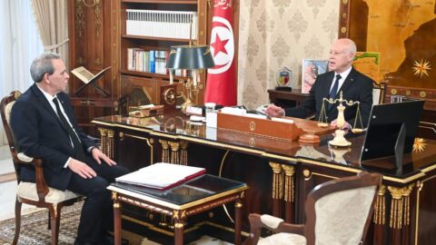 Il a appelé à développer la législation/Le Président de la République souligne la nécessité de purger l’administration de ceux qui l’ont infiltrée