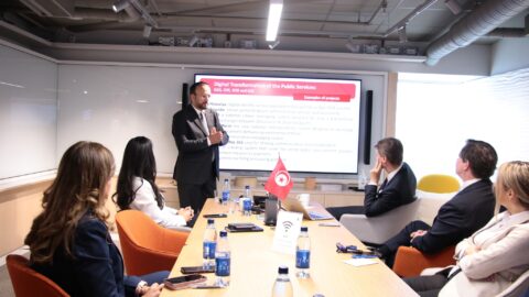 Le ministre des Technologies de la communication visite des institutions suédoises actives dans le domaine des technologies de l’information et de la communication