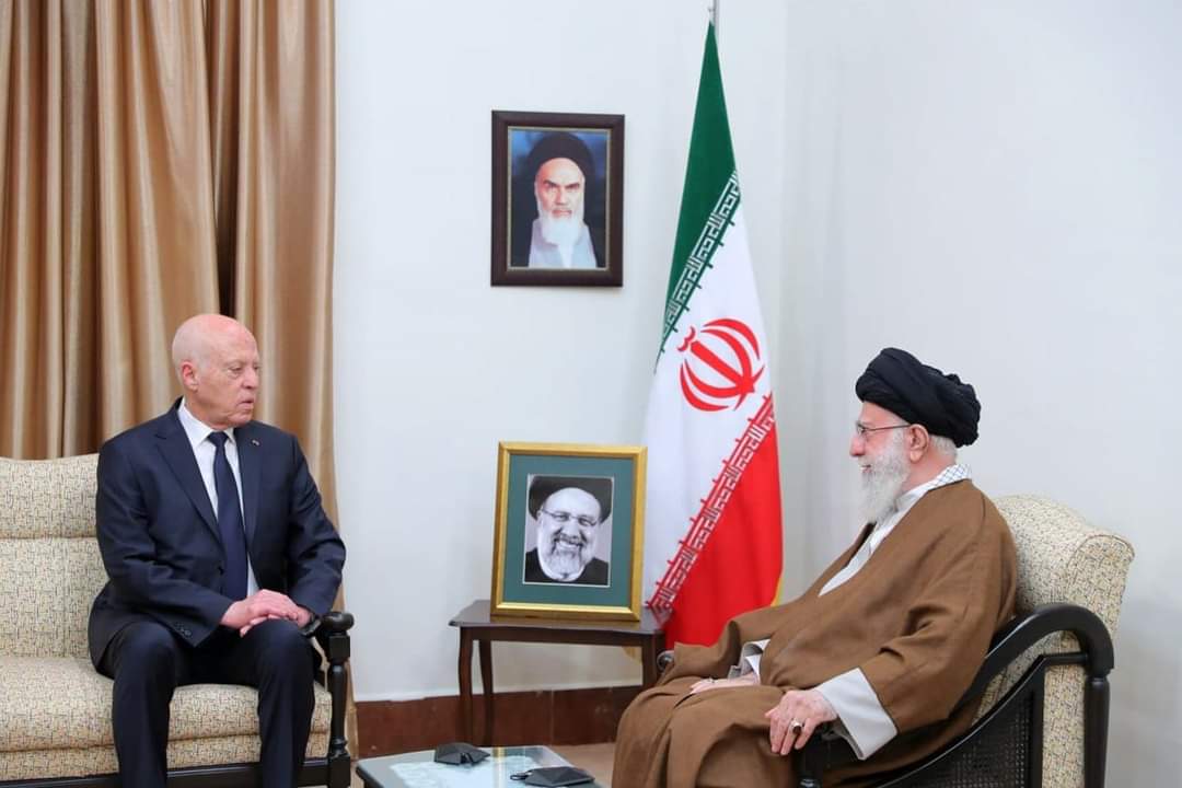 Lors de sa visite à Téhéran.. Le Président de la République présente ses condoléances à Ali Khamenei