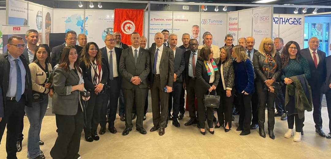 Le Ministre de la Santé inaugure les activités du Salon Tunisien du Tourisme Médical lors de sa première séance à Paris