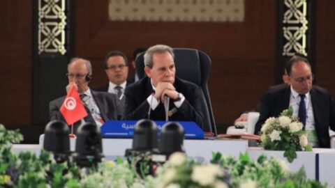 Premier ministre : La Tunisie œuvre pour assurer le retour volontaire des migrants irréguliers bloqués là-bas