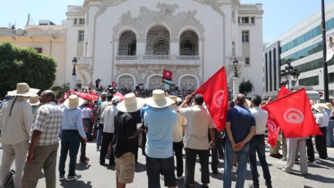 Une manifestation en Tunisie pour réclamer la libération des opposants et des journalistes