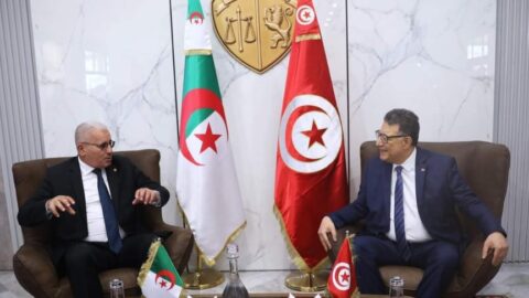 Le président de l’Assemblée populaire nationale algérienne arrive en Tunisie en visite officielle
