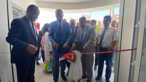 En visite dans l’Etat de Médenine, le Ministre des Affaires Sociales inaugure le Département de l’Inspection du Travail et inspecte plusieurs projets
