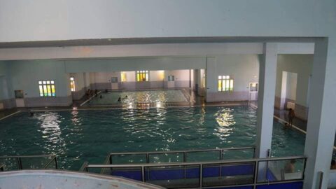 Dont 11 dans les Etats côtiers.. 15 piscines municipales couvertes sont utilisées sur tout le territoire et 6 sont fermées ???