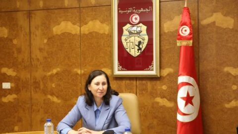 Le projet d’agrandissement de l’aéroport international de Tunis-Carthage fait l’objet d’une séance de travail sous la supervision du ministre de l’Equipement