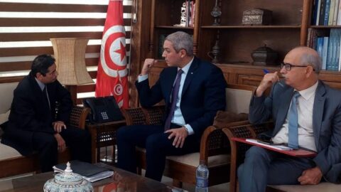 La discussion sur les moyens de développer le secteur est au centre de la rencontre du ministre du Tourisme avec le président de la Chambre des artisans d’argent.