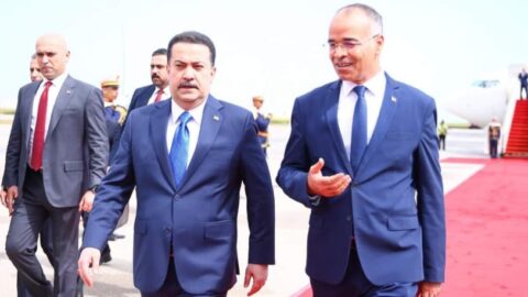 Le Premier ministre reçoit le Premier ministre irakien à l’aéroport de Tunis-Carthage