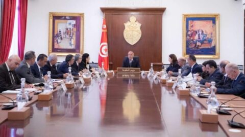 Transférer le pouvoir de surveillance des places de Djerba à un conseil ministériel restreint