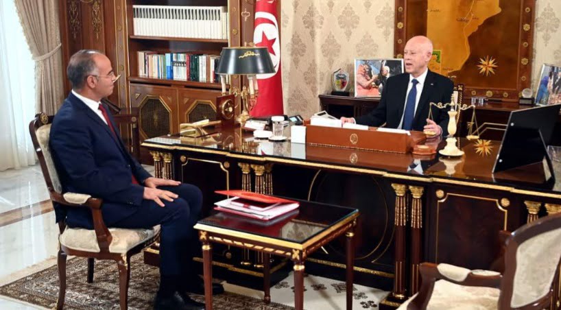 Lors de sa rencontre avec le Premier Ministre/Président de la République : La Tunisie est un Etat libre, indépendant, souverain... et son peuple rejette l'ingérence des milieux étrangers.