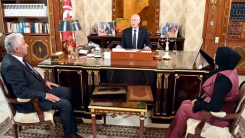 Kais Saeed : Les procédures doivent être simplifiées pour créer des entreprises privées… et le rôle du fonctionnaire est d’ouvrir la voie à ceux qui soumettent des projets