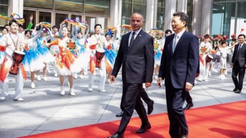 Le Premier ministre arrive à Pékin, la capitale chinoise