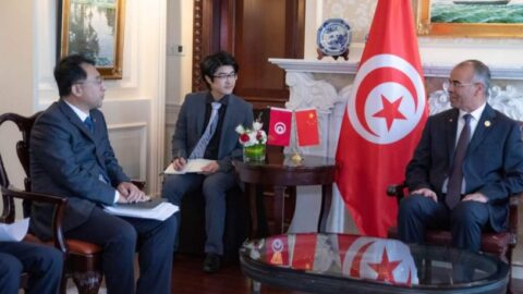 Lors de sa rencontre avec le Premier ministre, le directeur général du Fonds chinois de développement confirme la disponibilité du Fonds à financer des projets de développement en Tunisie