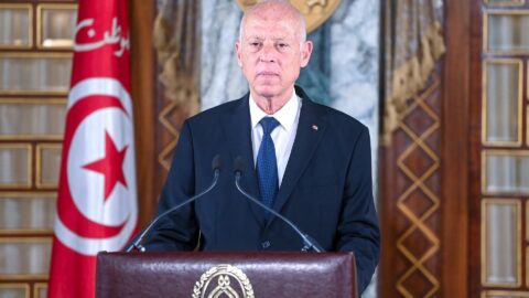 Que veut le président tunisien en limogeant les gouverneurs avant les élections ?