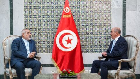 Le ministre des Affaires étrangères reçoit l’ambassadeur d’Iran en Tunisie