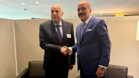 Entretien à New York entre le ministre des Affaires étrangères et son homologue algérien