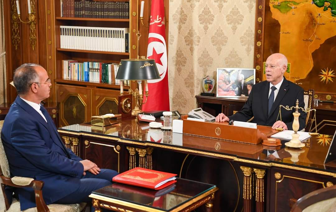 Y compris la création de la Cité Médicale Aghlabide. Les projets de coopération entre la Tunisie et la Chine sont les sujets les plus marquants de la rencontre de Saïd avec Maddouri.