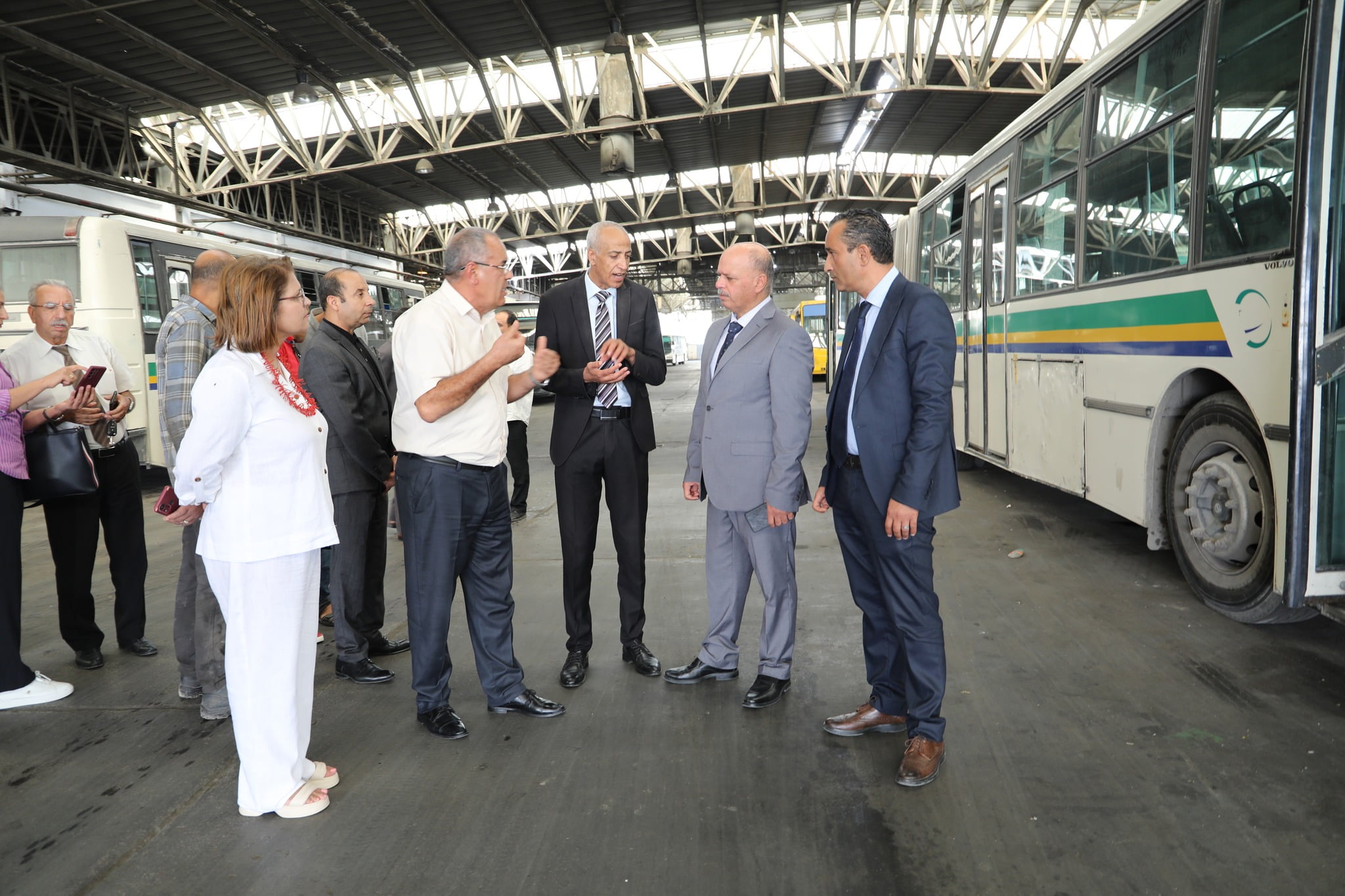 A l'approche de la rentrée, le ministre des Transports recommande d'accélérer la réalisation du programme d'entretien de 200 autobus 