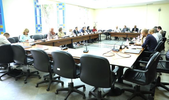 Parlement.. Les représentants de la Commission des Finances exigent l'accélération de la présentation du magazine d'échange et la création de la banque postale
