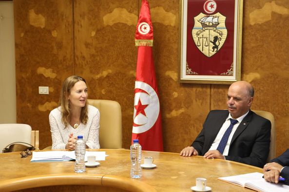 Le ministre des Transports appelle à renforcer le cadre régissant la coopération bilatérale avec la France
