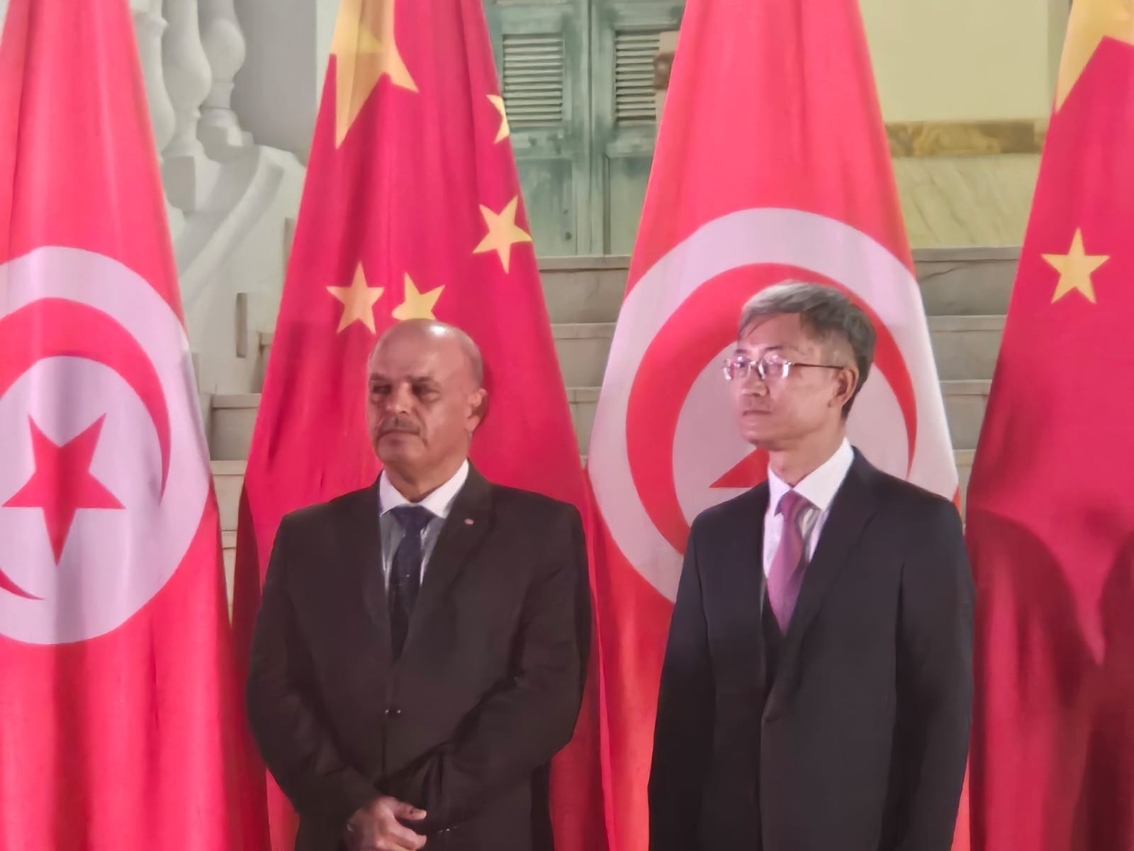 Le ministre des Transports participe au défilé célébrant la Fête nationale de la République de Chine