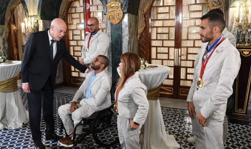 Le Président de la République rend hommage aux brillants champions des Jeux Paralympiques de Paris 2024