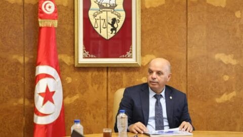 Ministre des Transports : Améliorer la performance des aéroports tunisiens passe par l’élaboration d’une stratégie globale et renouvelée