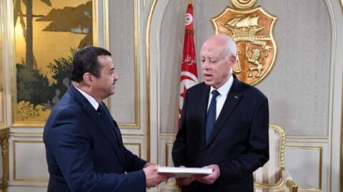 Tebboune envoie un message écrit à Saied pour assister aux célébrations commémoratives du déclenchement de la révolution algérienne