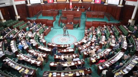 Le Parlement approuve un projet de loi autorisant l’Etat à souscrire au capital de la Banque tuniso-saoudienne