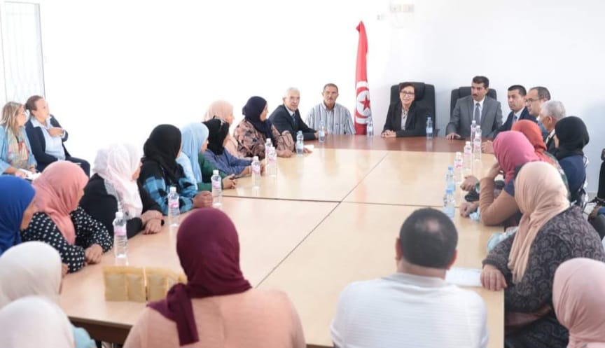 En visite de travail dans l’Etat de Jendouba.. le Ministre de la Famille remet du matériel pour 14 nouveaux projets féminins