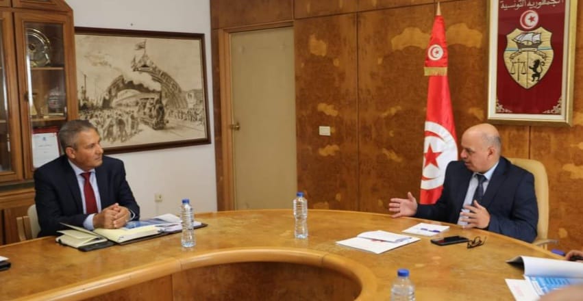Le statut de la Compagnie Maritime Tunisienne au centre d'une séance de travail