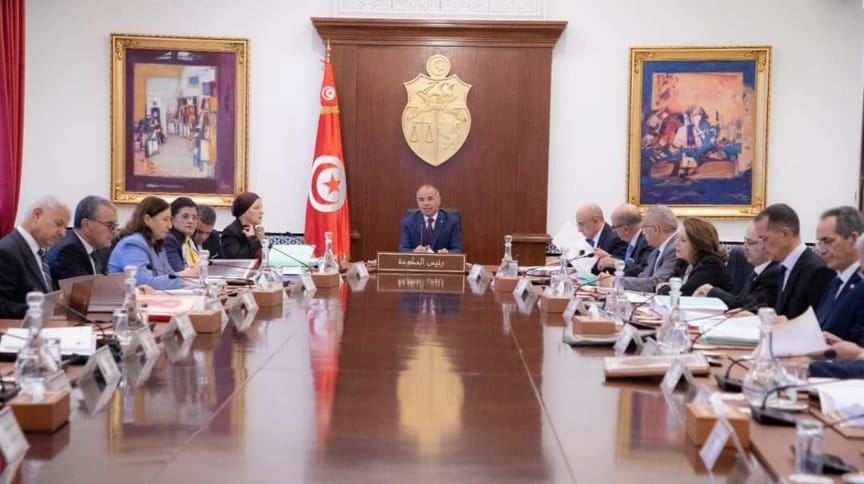 Soutient l’inclusion financière et économique. Le projet de loi de finances 2025 approuve des mesures incitatives pour les entreprises émergentes