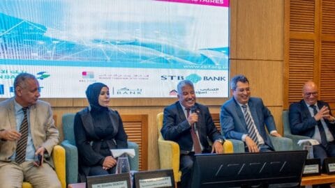 Le ministre de l’Emploi et de la Formation professionnelle annonce la création d’une plateforme numérique à destination des entreprises privées