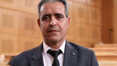 Président du Conseil des régions et des régions : « Nous ne laisserons pas tomber le peuple tunisien… et nous nous engageons à construire l’État social. »