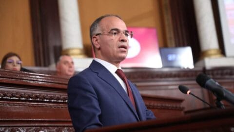 Premier ministre: La consolidation des bases de la révolution législative a déjà été annoncée en Tunisie dans le cadre d’un grand atelier de réforme