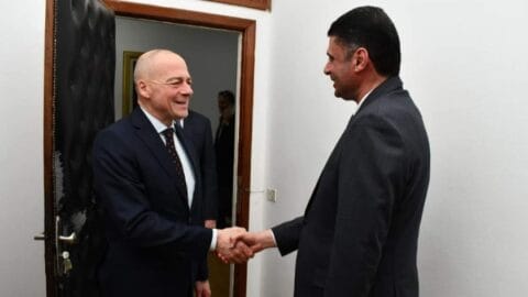 Le secrétaire d’État auprès du ministre de l’Intérieur reçoit le directeur des affaires internationales du Secrétariat d’État à l’immigration suisse